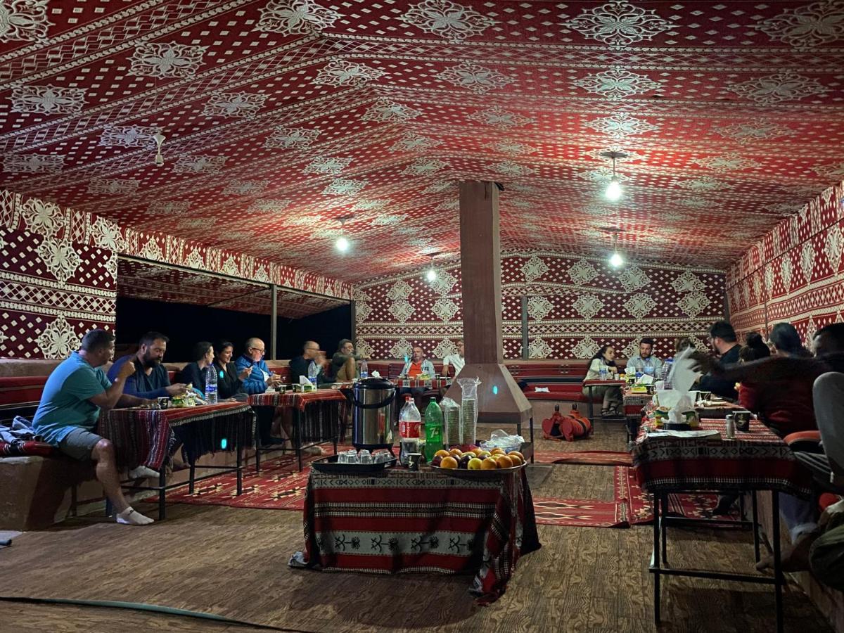 Bedouin Memories Camp Hotel Wadi Rum Ngoại thất bức ảnh