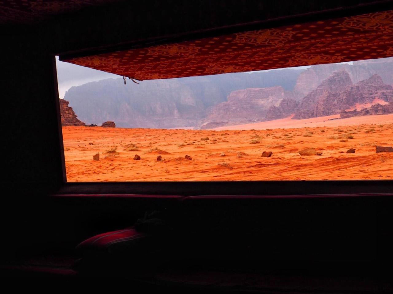 Bedouin Memories Camp Hotel Wadi Rum Ngoại thất bức ảnh