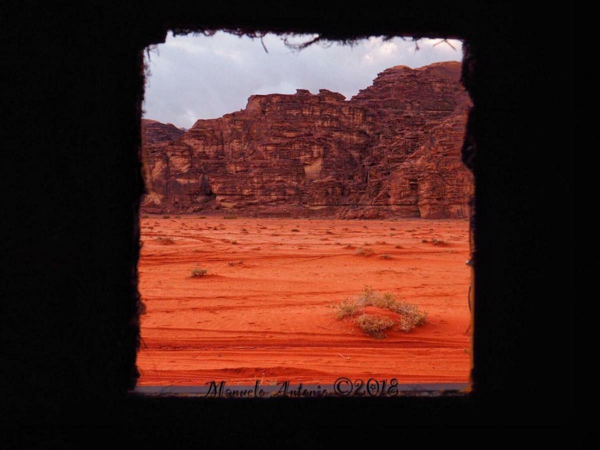 Bedouin Memories Camp Hotel Wadi Rum Ngoại thất bức ảnh